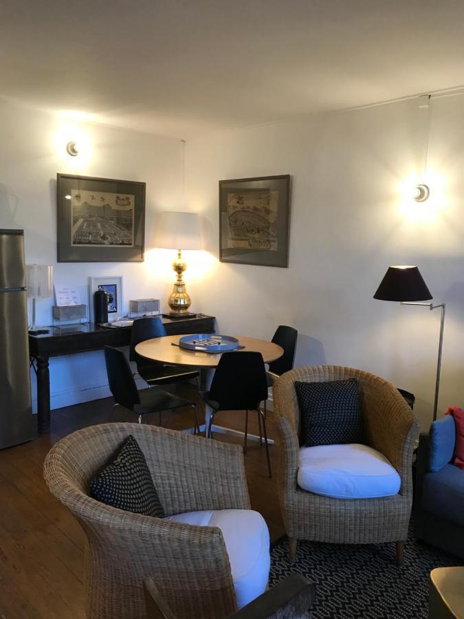 Duplex Face Au Palais Apartment *