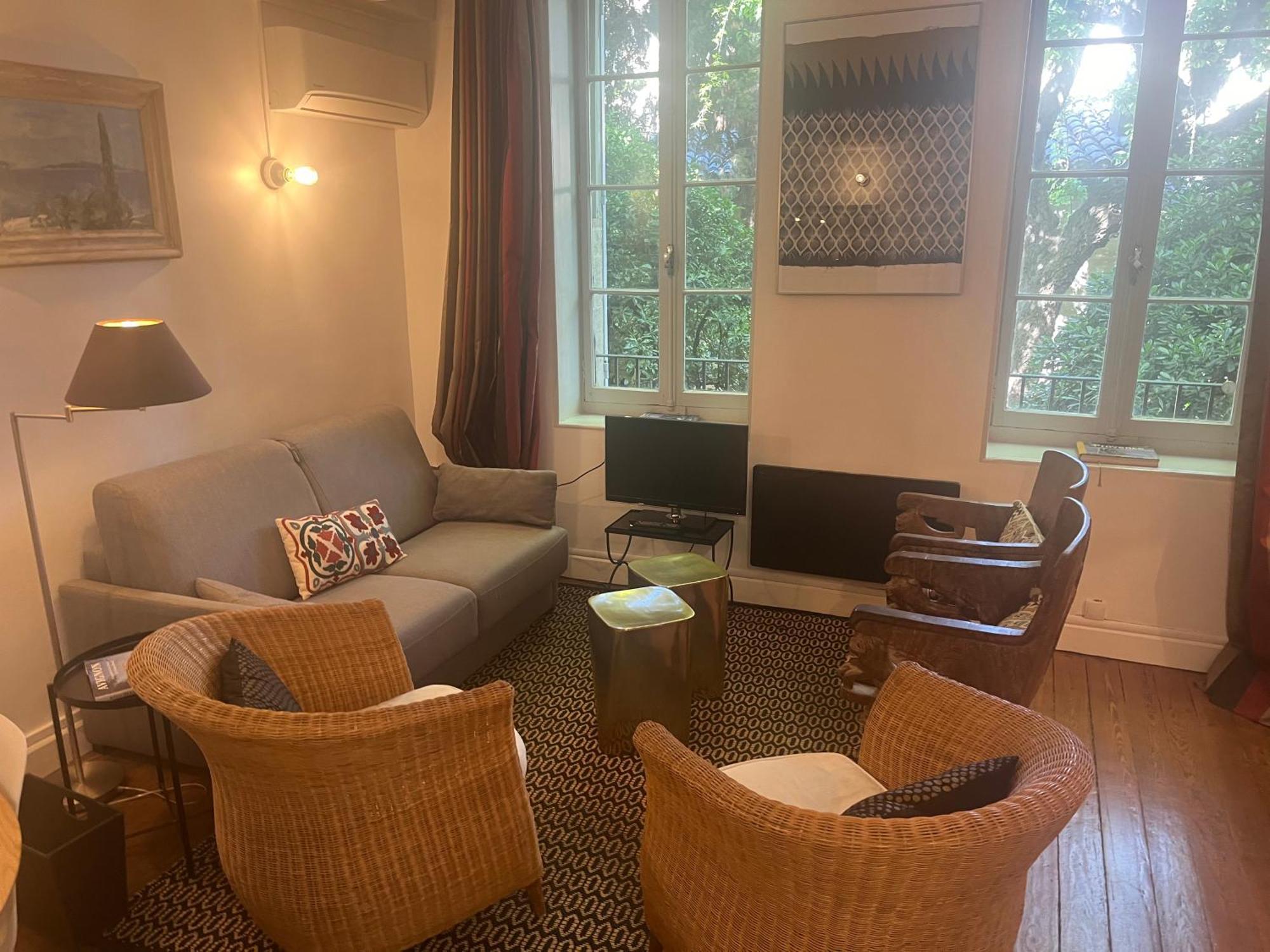 Duplex Face Au Palais Apartment